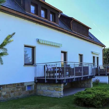 Festungsblick In Pirna, Cleaning Included Apartment